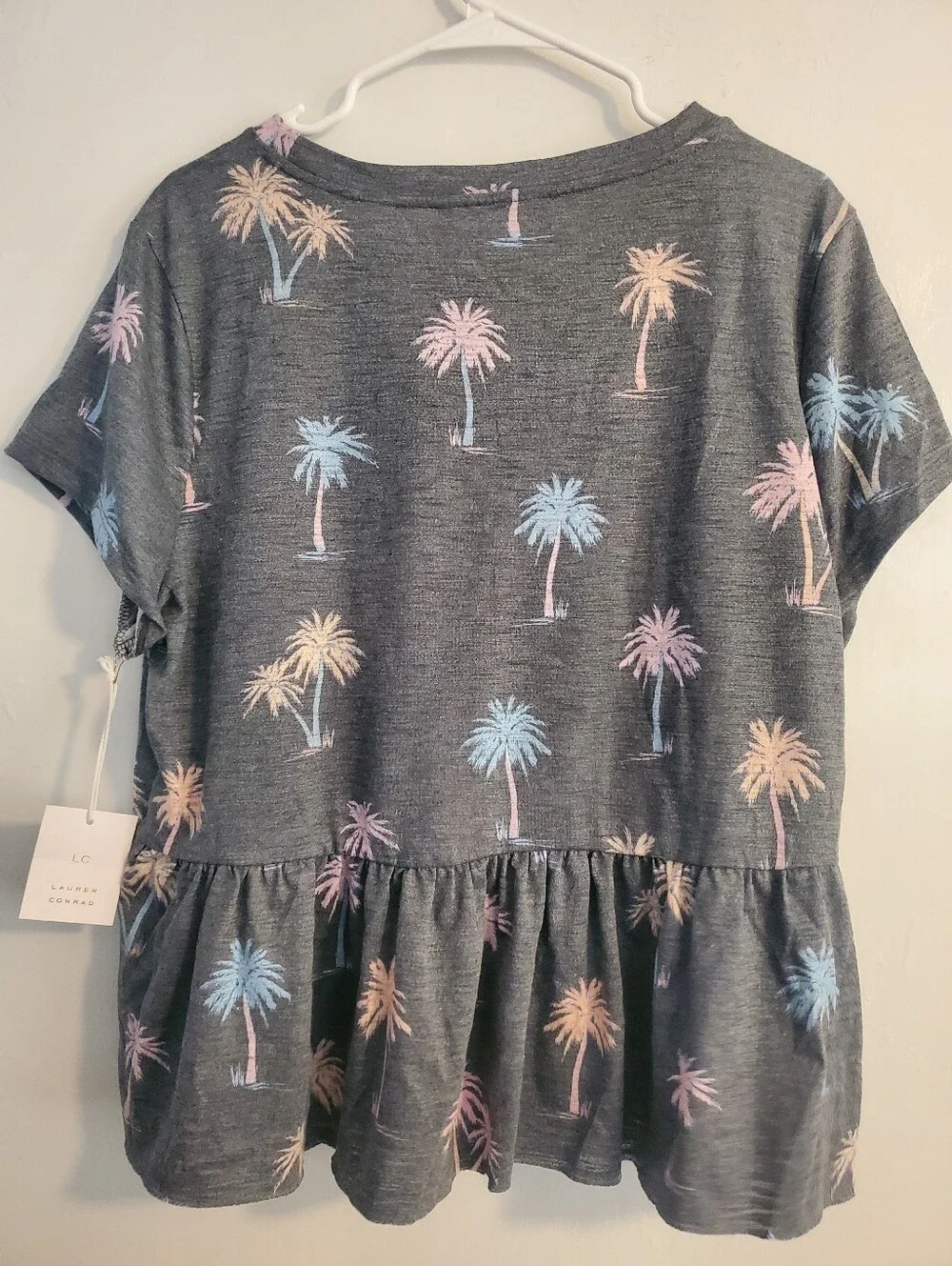 LC Lauren Conrad Palm Print Peplum Top - Picture 2 of 6